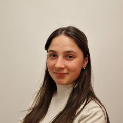 Надина Юлия